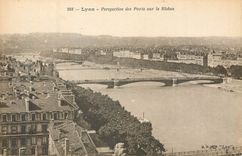 CPA Lyon perspective des ponts sur le rhone