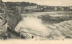 CPA Biarritz Pecheurs au Phare 