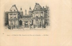 CPA Lyon L Hotel de Ville Facade de la Place de la Comedie (carte 1900)