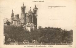 CPA Lyon Basilique de ND de Fourviere L abside 