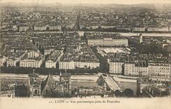 CPA Lyon Vue panoramique prise de Fourviere 
