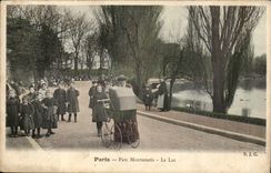 Paris (14) - the Montsouris- Park the Lake-Woman-Child-CPA
