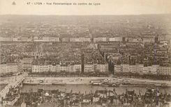 CPA Lyon vue Panoramique de Centre de Lyon