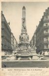 CPA Lyon Monument Carnot Place de la Republique