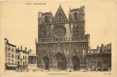 CPA Lyon Artistique Cathedrale Saint Jean
