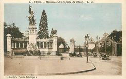 CPA Lyon Monument des Enfants du Rhone L A