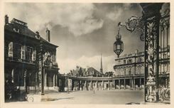 CPM Nancy (M et M) Place de la Carriere Palais du Gouverneur