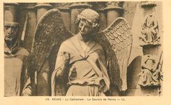 CPA 175 reims la cathedrale le sourire de reims ll