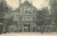 CPA Nancy Porte de la Citadelle (1598) Surmontee d'une Statue du Duc Charles III Fondateur de la Ville Neuve