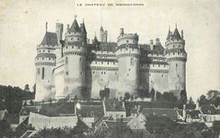 CPA le Chateau de Pierrefonds