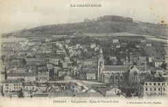 CPA La Champagne Epernay Vue Generale Eglise St Pierre St Paul