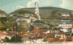 CPA Le Puy L'Ancien Chateau Charles VII Surmonte de la Statue Saint Joseph de Bon Espoir