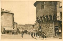 CPA La Douce France Le Puy (Haute Loire) La Tour Pannessac et Boulevard Carnot