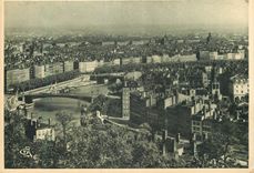 CPA Lyon Presqu'Ile vue de la Croix Rousse