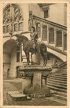 CPA La douce france chateau de pierrefonds statue du duc d orleans