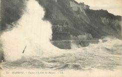 CPA 75 biarritz vagues a la cote des basques