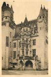CPA La douce france chateau de pierrefonds (oise) l escalier d honneur