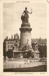 CPA Lyon artistique Monument de la Republique
