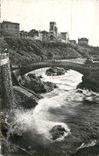 CPM Biarritz Le Pont du Basta et l'Eglise Ste Eugenie