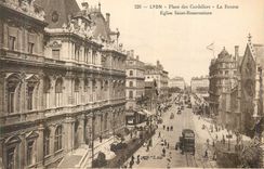 CPA Lyon Place des Cordeliers La Bourse Eglise Saint Bonaventure Tramway