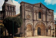 CPM Saint Amant de Boixe Charente L eglise ancienne dependeanca d une 