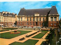 CPM Rennes Ille et Vilaine Ancienne Parlement de Bretagne Place du Palais 
