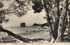 Cannes - Island St Honorat - the Tower of the monks seen from sntre pines - CPA