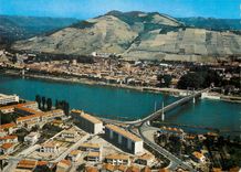 CPM La vallee du rhone r 4087 tournon (ardeche) tain (drome) et les coteaux de l hermitage