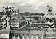 CPM Nancy La Place Stanislas vue de l Hotel de Ville