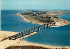 CPM Ile de Noirmoutier Le Pont reliant l Ile au Continent Longueur Largeur Hauteur piles