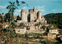 CPM Bonaguil Lot et Garonne Architecture militaire en Guyenne Chateau fort de Bonaguil de Fume construit de pour la defe