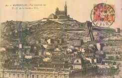 CPA Marseille Vue Generale sur N D de la Garde