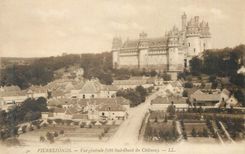 CPA Pierrefonds Vue Generale (Cote sud Ouest du Chateau)
