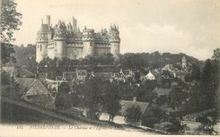 CPA Pierrefonds Le Chateau et l'Eglise