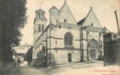 CPA Pierrefonds L'Eglise
