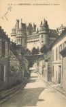 CPA Pierrefonds La Rue Notre Dame et la Chateau