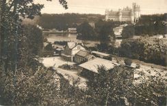 CPA Pierrefonds Le Chateau l'Etang et la Gare