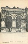 CPA Saintes Arc de Triomphe