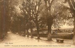 CPA Cluny promenade du fouettin(d apres la tradition)