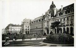 CPM 103 rennes palais du commerce et jardins sur la vilaine (martenot et leray architectes)
