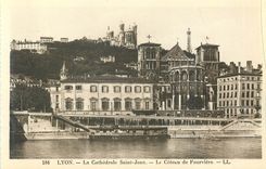 CPA 184 lyon la cathedrale saint jean le coteau de fourviere