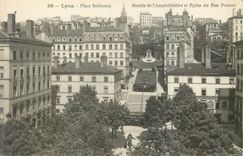 CPA 209 lyon place sathonay montee de l amphitheatre et eglise du bon pasteur