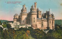 CPA Chateau de Pierrefonds Cote de la Chapelle 