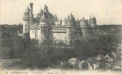 CPA Pierrefonds Le Chateau Facade est 