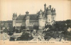 CPA Chateau de Pierrefonds Vue prise de la Roche 
