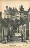 CPA Pierrefonds La Rue Notre Dame et le Chateau 
