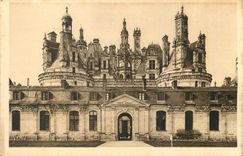 CPA Chambord (Loir et Cher) la Porte Royale la Douce France Chateaux de la Loire