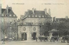 CPA Saint Malo Cote d'Emeraude La Porte Saint Vincent Caleches