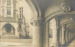 CPA Pierrefonds galerie et escalier d honneur