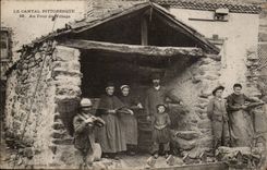 Malerisches CPA Cantal mit dem Ofen des Dorfs TOP